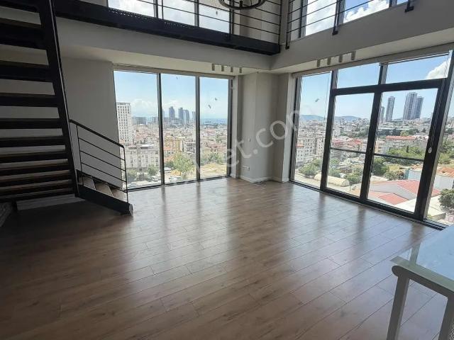 Butiq Yaşam'da Şehrin Merkezinde Loft Ayrıcalığı Deniz Manz. 3+1