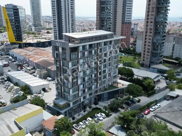 Butiq Kartal'da Metro'ya 8_dk K.garajlı klimalı 76m2 1+1 5.kat !
