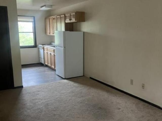 Butler PA 16001 LS103573440