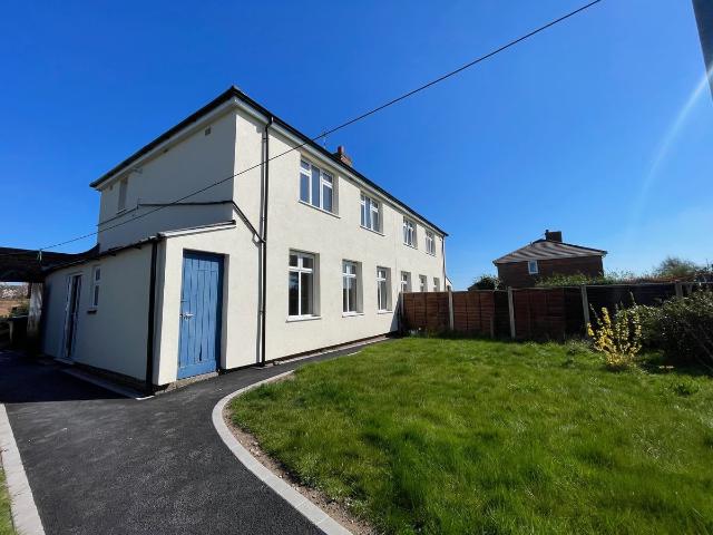 Buxton Avenue, Tamworth B78, 3 bed property to rent, £1,300 pcm | PrimeLocation