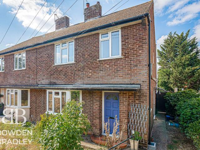Buxton Road, Waltham Abbey EN9, 1 bed maisonette to rent, £1,300 pcm | PrimeLocation