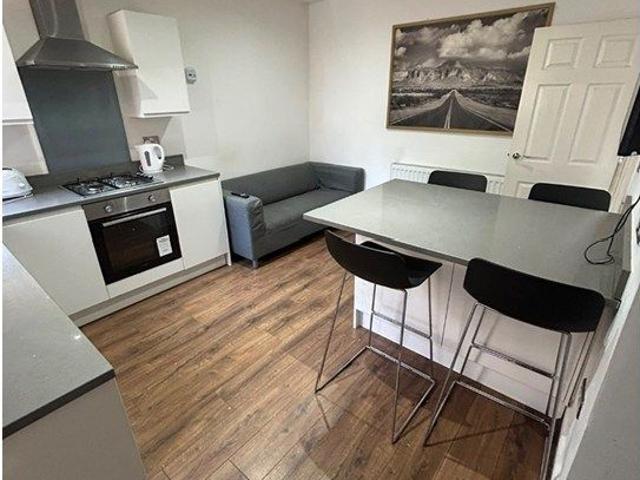 Buxton Road, London E15, 5 bed terraced house to rent, £3,900 pcm | PrimeLocation