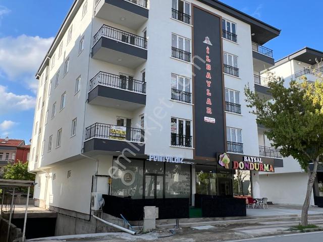 Büyük Bölcek Mahallesi Tatar Sokakta Cadde Cepheli