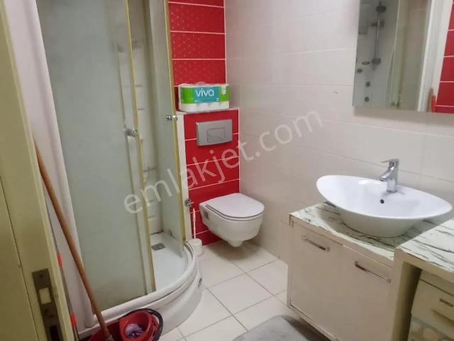 Büyükçekmece Cumhuriyet Metrobüs Yanı Başı Eşyalı Kiralık Stüdyo 1+ 0 Daire