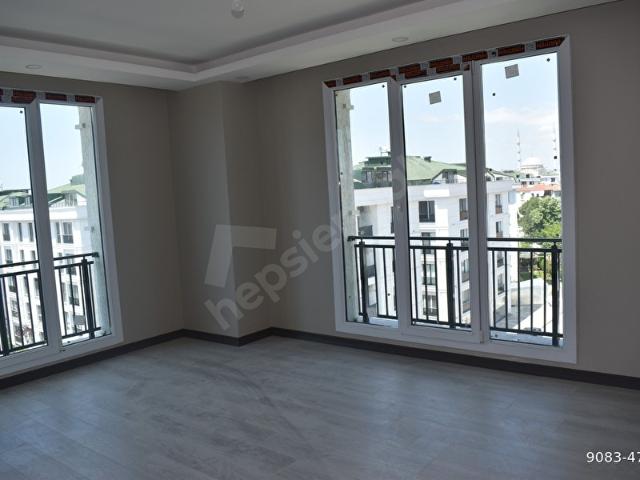 Büyükçekmece Atatürk Mah Deniz Manzaralı Lüx Sitede Sıfır 4+1 Dubleks