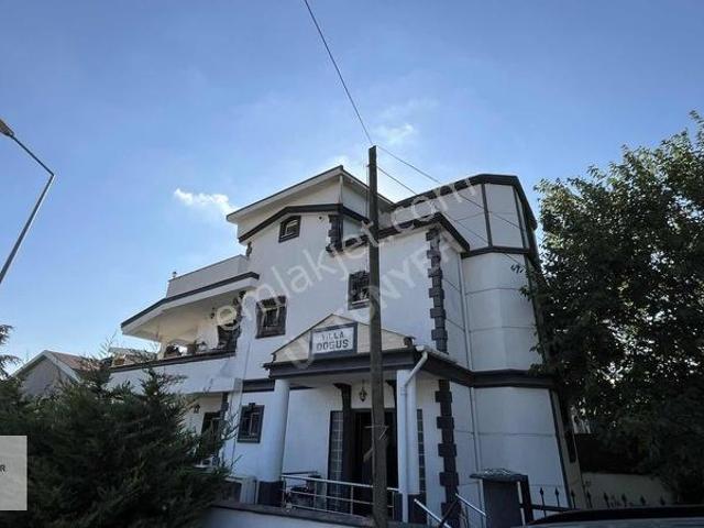 Büyükçekmece Güzelce'de Kiralık 2+0 Geniş Teraslı Daire