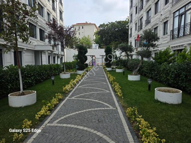 Büyükçekmece De Kiralık 2+1 Deniz Manzaralı Daire