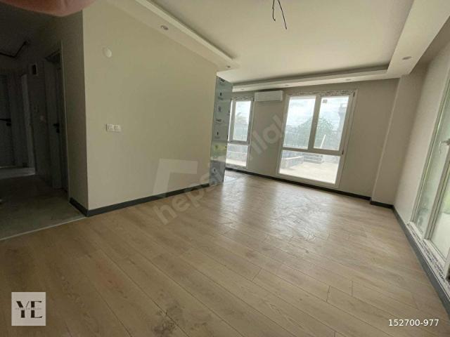 Büyükçekmece De Merkezi Konumda Lüx Sitede Satılık Daireler