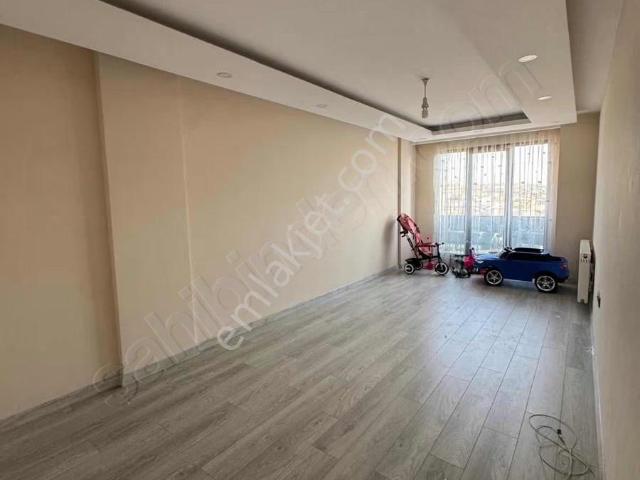 Büyükçekmece Fatih Mah 2+1 Kiralık Daire