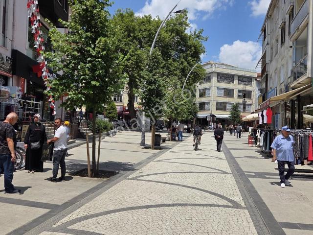 Büyükçekmece Mimarsinan Merkezde Sıfır Kiralık Daire