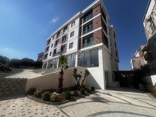 Harika Lüx Kiralık 2+1 Daire B.çekmece,murat Çeşme Mah