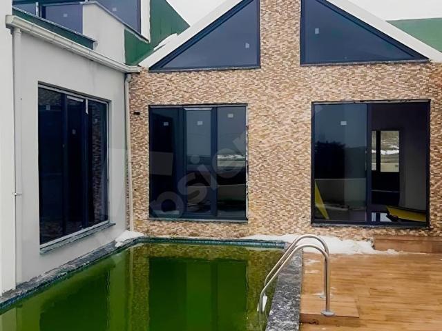 BÜYÜKÇEKMECE TEPECİK ARAÇ DAIRE TAKASINA UYGUN SATILIK 5+2 VİLLA
