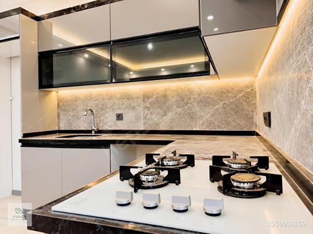 BÜYÜK LÜX 1+1 ARAYANLARA, HAVUZLU MODERN SİTE İÇERİSİNDE