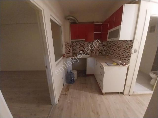 Büyükdere Osmangazi Üniv. Yakını Kiralık 1+1 Daire