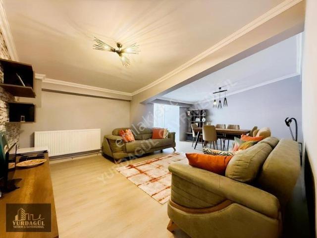 Büyükdere Mah.'de Köşe Başı G d Cepheli 3.5+1 Dubleks Daire
