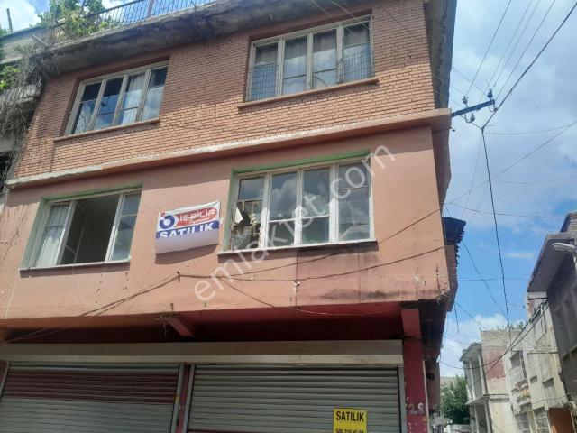Büyüksaat Yanı Komple Satılık 2 Daire 1 İşyeri