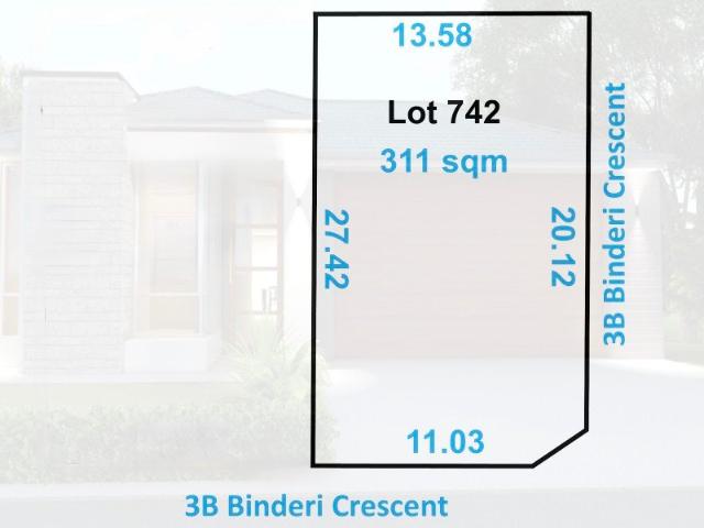 Buy double garage width land in an attractive location!