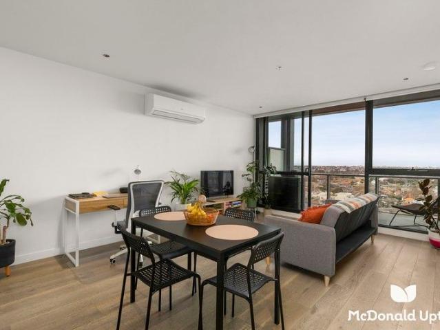 Buy for Convenience, Stay for The View On Premium TOP Floor!
