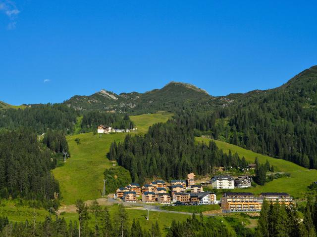 Buy to Let Almresort Nassfeld Alm Chalet Suite