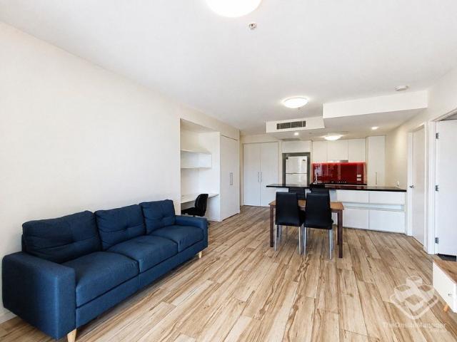 BUY THE LOCATION IN THE HEART OF KELVIN GROVE & INVEST IN THE FUTURE
