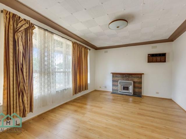 BV Family Home In Situated In Central St Albans
