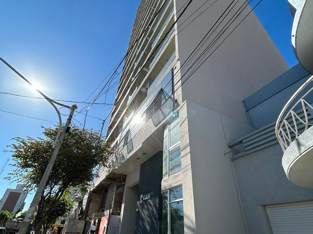 Bv. Pellegrini 3133 Piso 4 Dpto.B Cod:8521