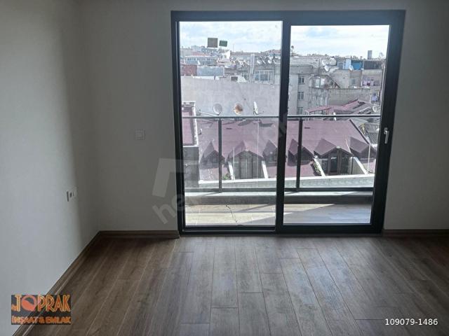 By TOPRAK İNŞAAT & EMLAK'TAN MEGA GARDEN'DA SATILIK 2+1DAİRE