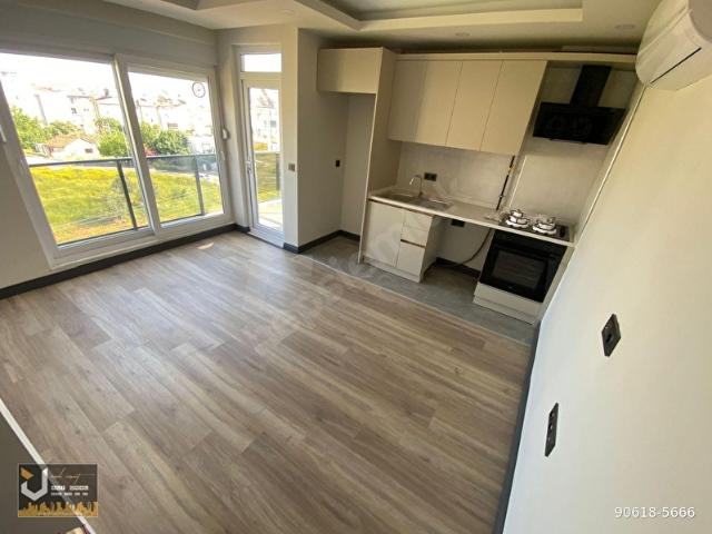BY ÜNAL'DAN_ÇAMLIBELDE 2 BLOKLU SİTEDE_YERDEN ISITMALI KATTA SATILIK SIFIR 1+1 DAİRE