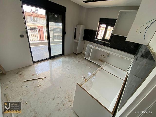BY ÜNAL'DAN_ESENTEPE'DE CADDE ÜSTÜ SATILIK SIFIR 5+1 SIFIR DUBLEKS