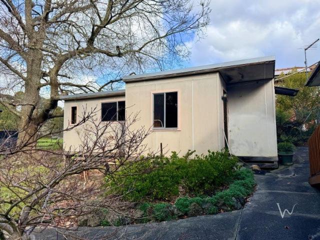 UNDER APPLICATION Private Studio Living In A Convenient Central Location