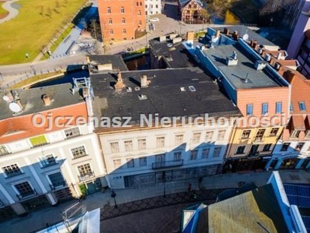 Kamienica nad Brdą z widokiem na Wyspę Młyńską