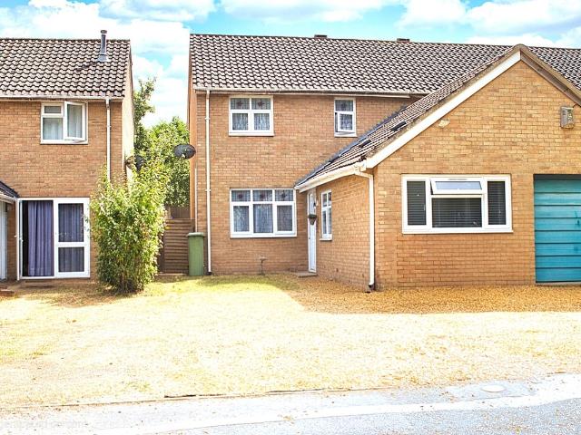 Byerly Place, Downs Barn, Milton Keynes, Buckinghamshire MK14, 4 bed semi detached house to rent, £1,525 pcm | PrimeLocation