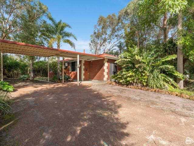 BYFORD 3X1 HUGE 1,690SQM BLOCK WITH ROOM TO MOVE!