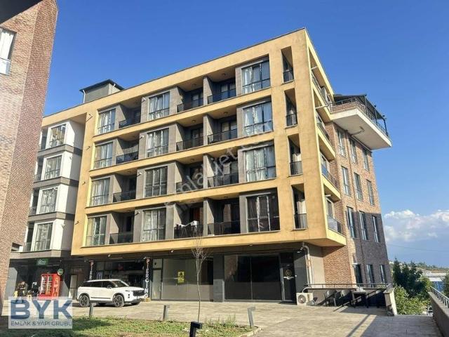 Byk' Dan! Site İçerisinde! Geniş M2! Eşyasız Kiralık 2+1 Daire!