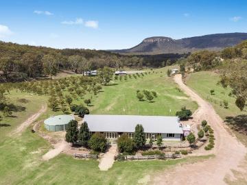 Bylong Valley Lifestyle & Events Retreat 98 Acres of Scenic Beauty with Established Income Streams
