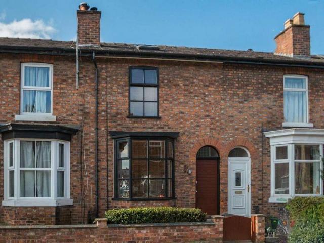 Byrom Street, Altrincham 3 bed terraced house to rent £1,850 pcm £427 pw
