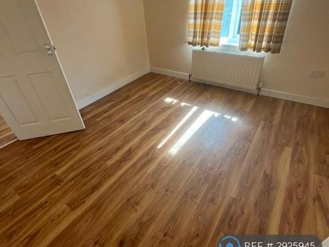 Byron Terrace, Durham, DH6 3 bed semi detached house to rent £750 pcm £173 pw