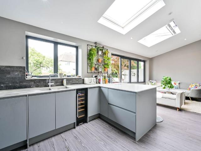 Byron Avenue, Raynes Park, New Malden KT3, 4 bed end terrace house to rent, £4,150 pcm | PrimeLocation