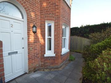 Byron Court, Belmore Lane, Lymington, Hampshire SO41, 1 bed flat to rent, £975 pcm | PrimeLocation