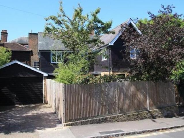 Byron Hill Road, Harrow On The Hill HA2, 3 bed detached house to rent, £4,000 pcm | PrimeLocation
