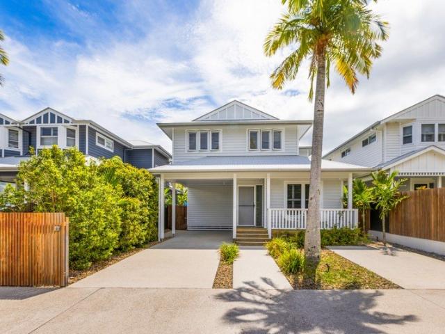 Byron Summer Home, Beautifully Furnished | 3 to 6 Month Lease