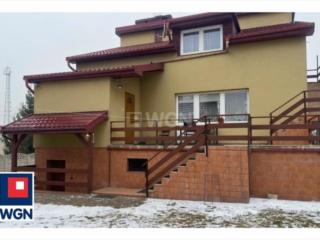 Solidny dom 150 m2 z niezależną częścią zapraszam