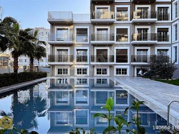 Buca, İzmir ili, Ege Bölgesi - Uüzme havuzu