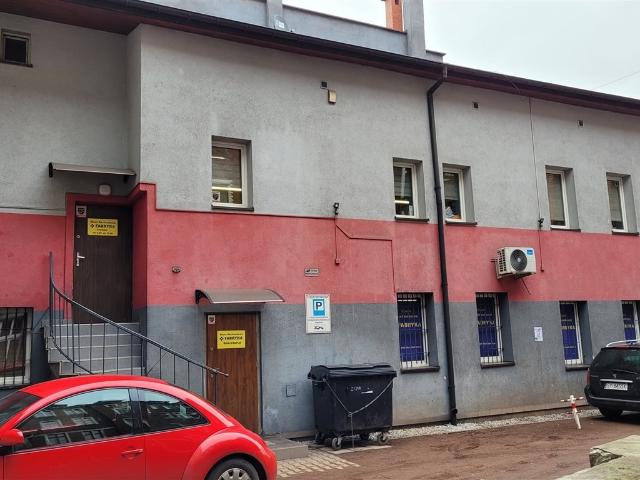 Kamienica 137 m² w centrum Bytomia parking, remont