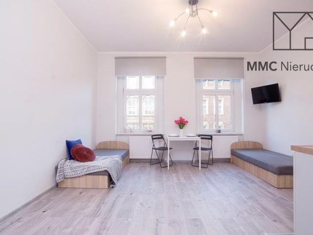 Bytom, Centrum, Jagiellońska Mieszkanie na wynajem Studio do wynajęcia w centrum Bytomia ul. Jagiellońska – zamieszkaj od zaraz