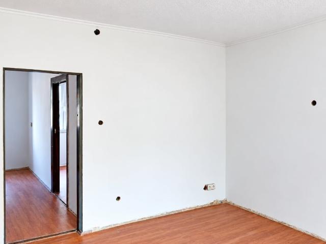 Bytom Śródmieście 41 m² do remontu z piwnicą