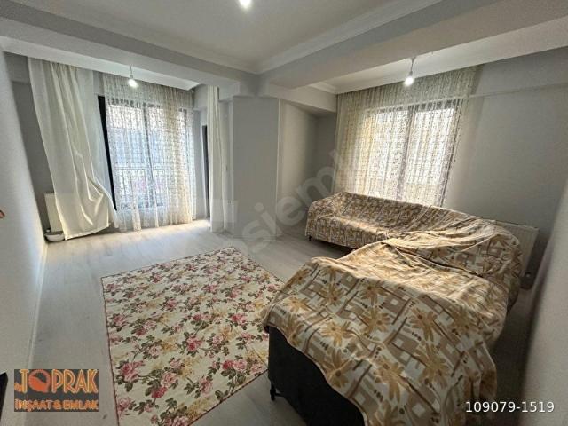 byTOPRAK'TAN Merkezi Konumda Sıfır 2+1 1. Kat Balkonlu Aydınlık Memura Uygun Kiralık Daire
