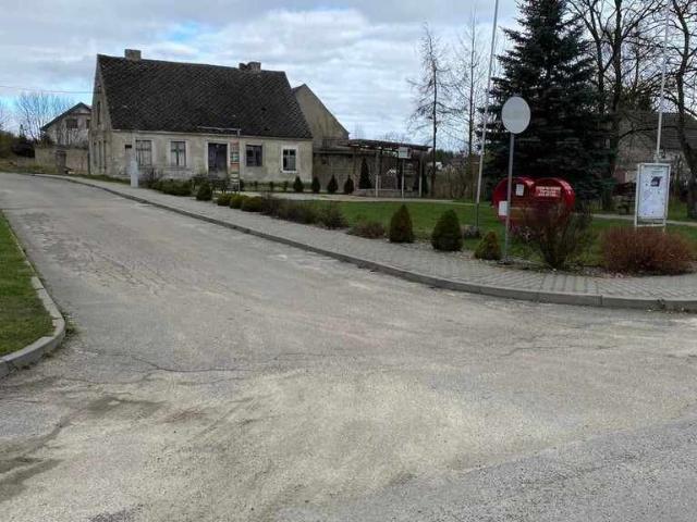 Dom z potencjałem w Bytowie – 200 m2, 3 pokoje, ogród