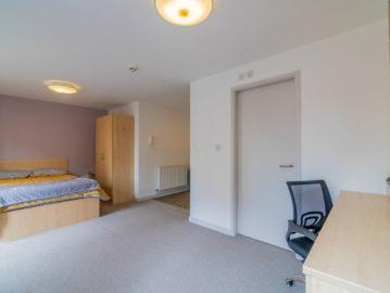 Bywater House, Birmingham, Pseudo England Ua/md/Lb B16, Room to rent, £836 pppm | PrimeLocation