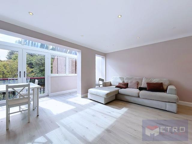 Bywater Place, Rotherhithe, London, London SE16, 4 bed maisonette to rent, £4,000 pcm | PrimeLocation